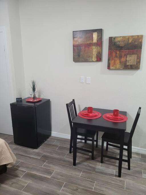 Sunshine Apartment Тампа Екстериор снимка