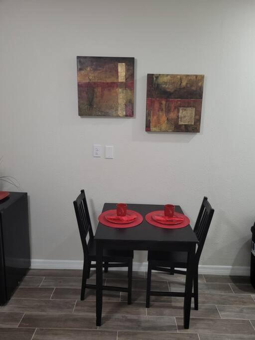 Sunshine Apartment Тампа Екстериор снимка